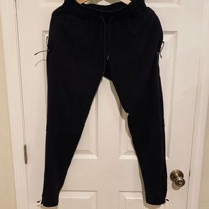 Alphalete Joggers
